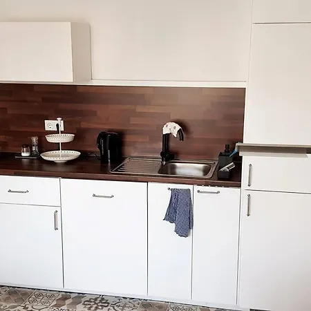 Zur Rose Brandenburg (Brandenburg an der Havel)