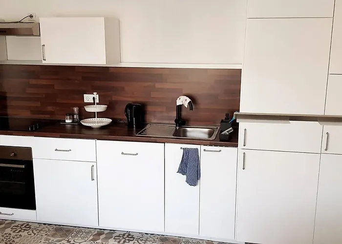 Zur Rose Brandenburg (Brandenburg an der Havel)